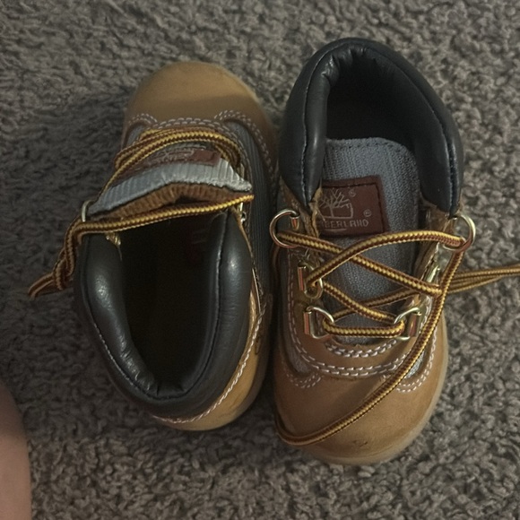 Baby timberland boots - Picture 2 of 2